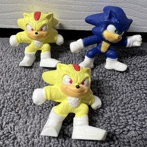 Sonic 3 Movie Toy Lot McDonald's 2024 Happy Meal - Super Shadow & Sonic